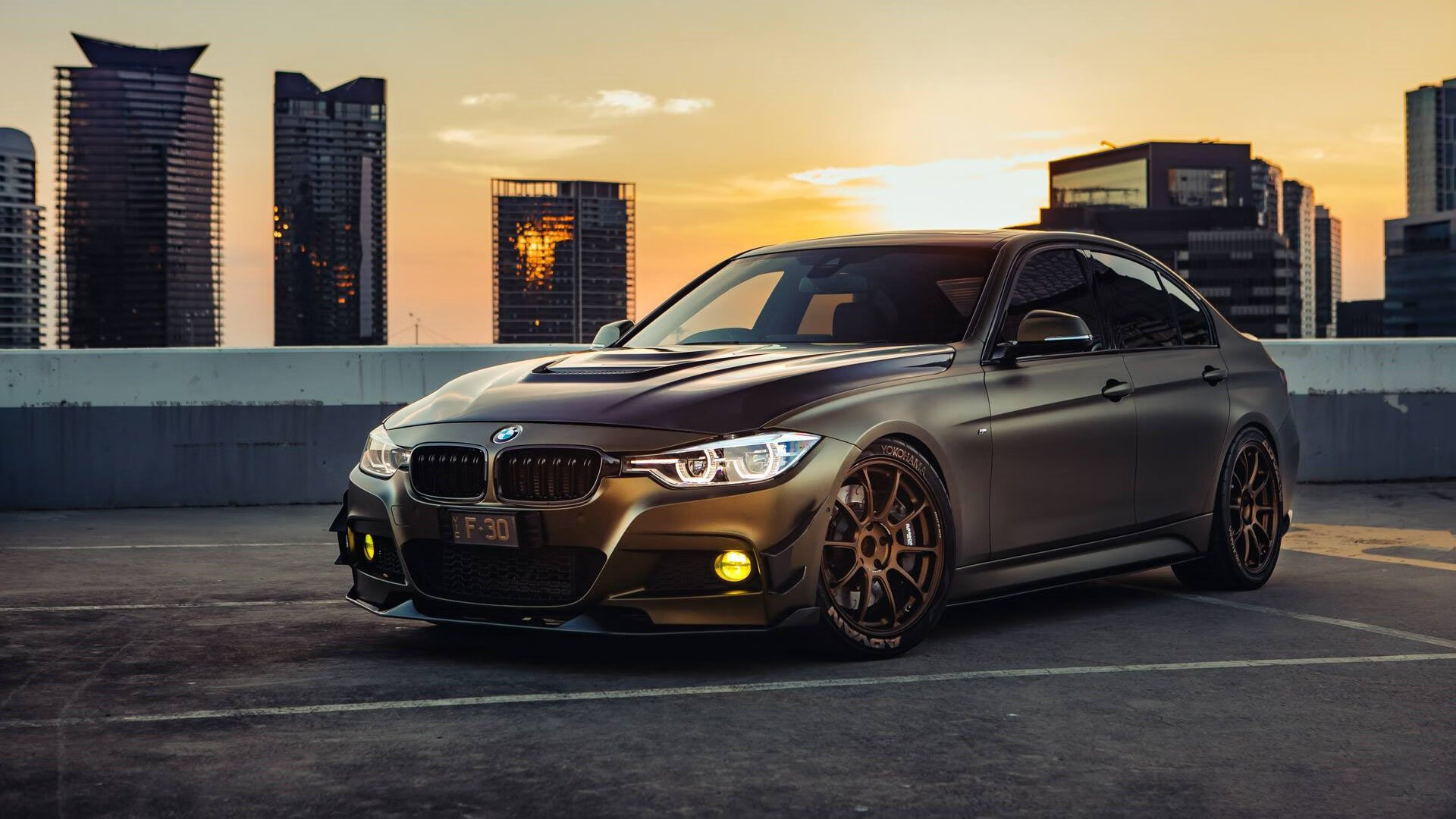 爵士在主场迎来关键胜利,米切尔全场比赛表现出色!,爵士米切尔打什么位置