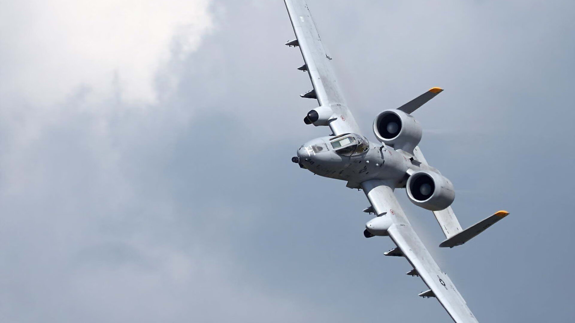 九游娱乐官网 (jiuyou)-上海久事教练团队战术布置精细，上海久事集团总经理是谁