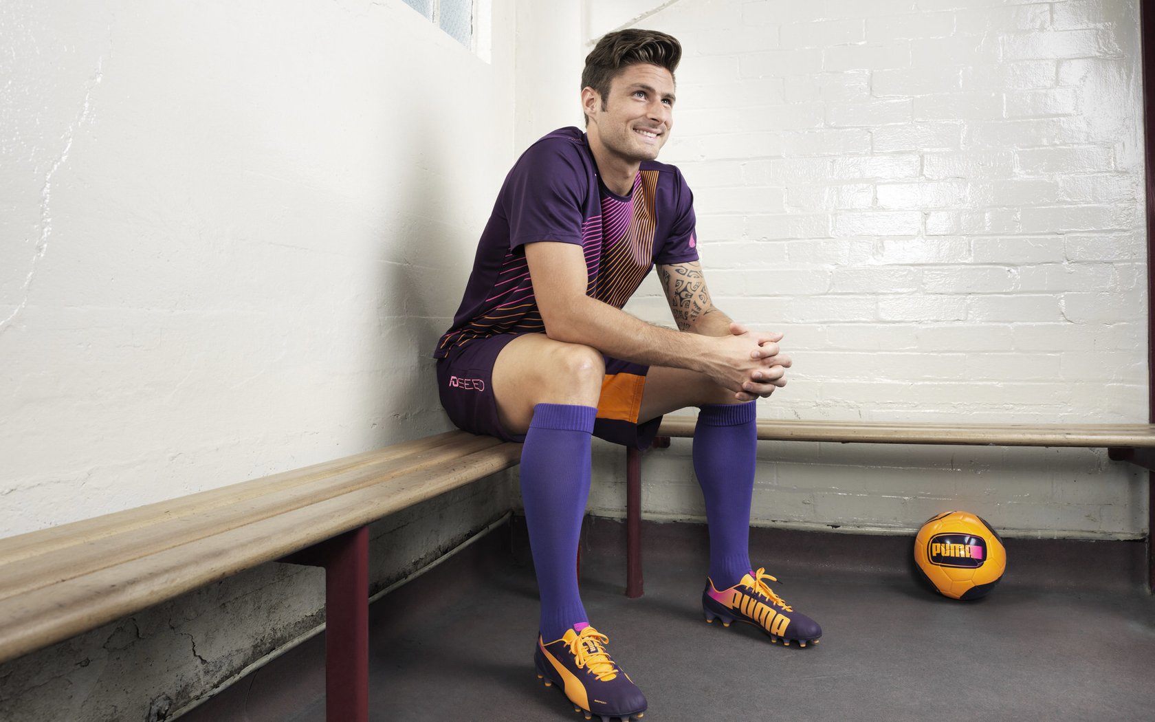 9游游戏官网-国际体育摄影展落地成都吸引众多观众，世界体育摄影作品