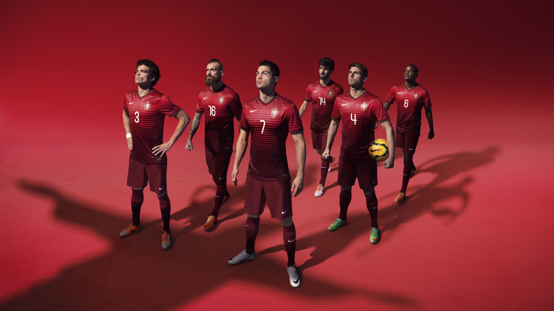 青训选拔更注重综合素质打造全面型球员,青训体系